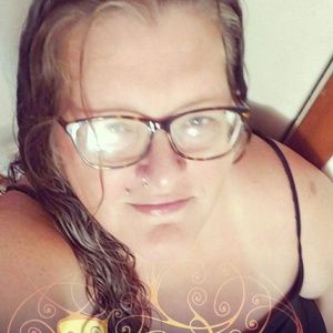 Meet your Posher, Sally